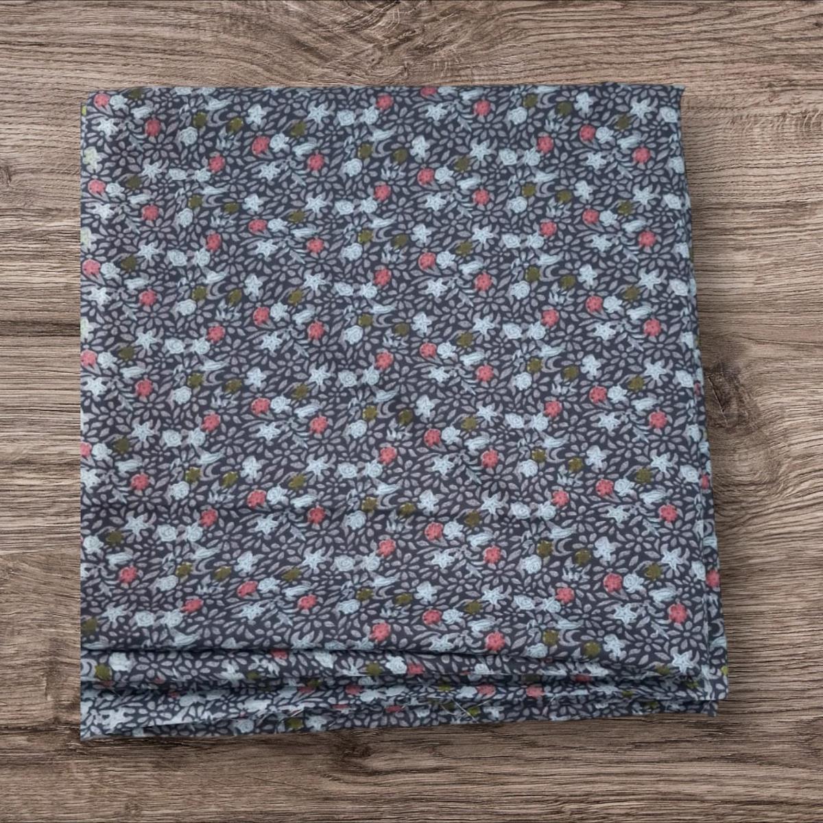 Printed Namaz Chaddar 14 With Sleeves And Niqab (Stitched)