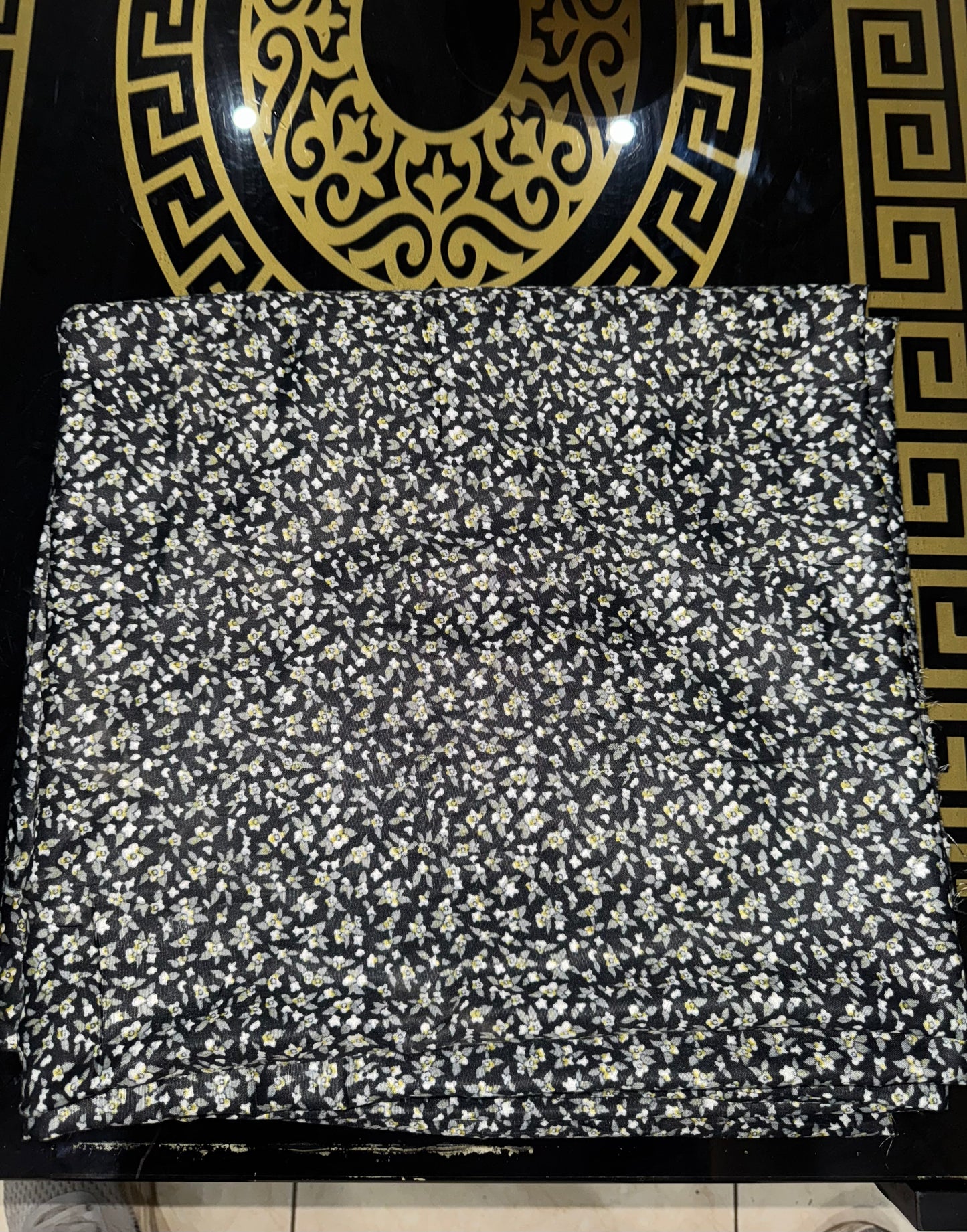 Printed Namaz Chaddar 5 With Sleeves And Niqab (Stitched)