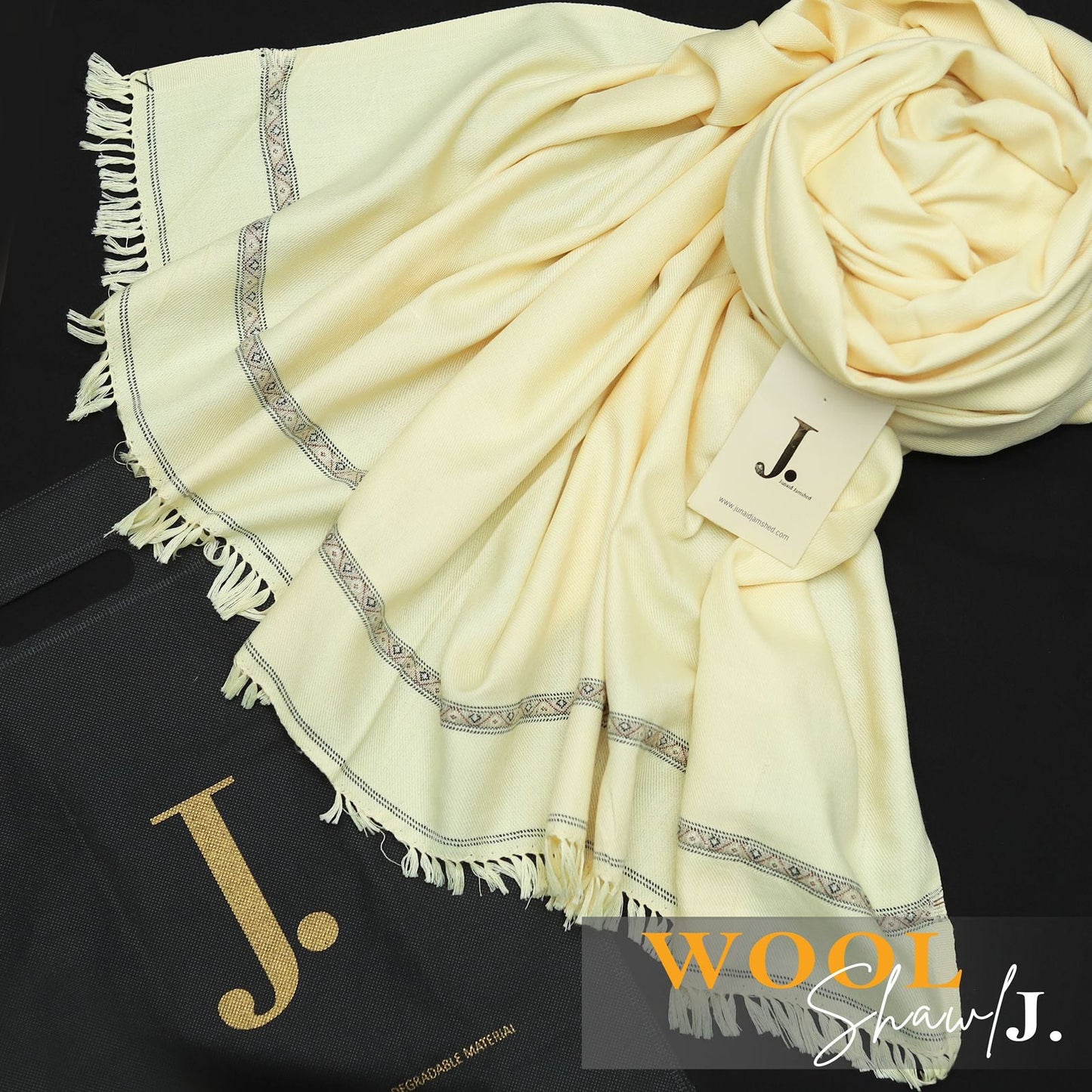 J. MENS CREAM PREMIUM SHAWL